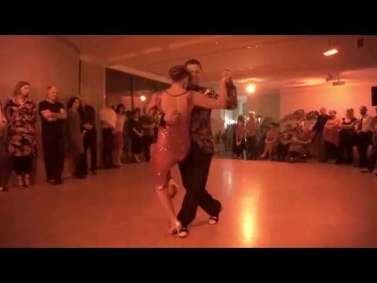 Diana und Juan performen “el Tango es el Tango” Oktober 2018
